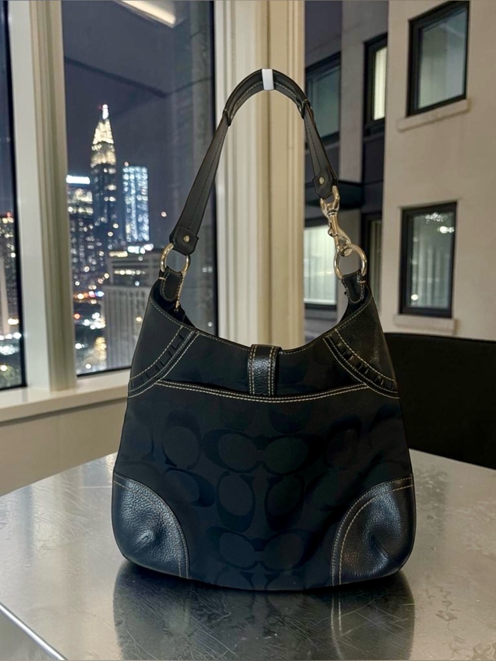COACH Hamptons Signature Python Stripe Hobo Bag Black Y2K Shoulder Bag - Picture 5 of 6